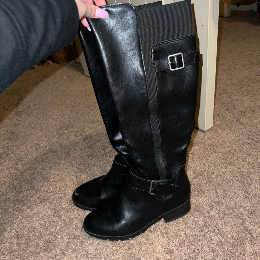knee high boots